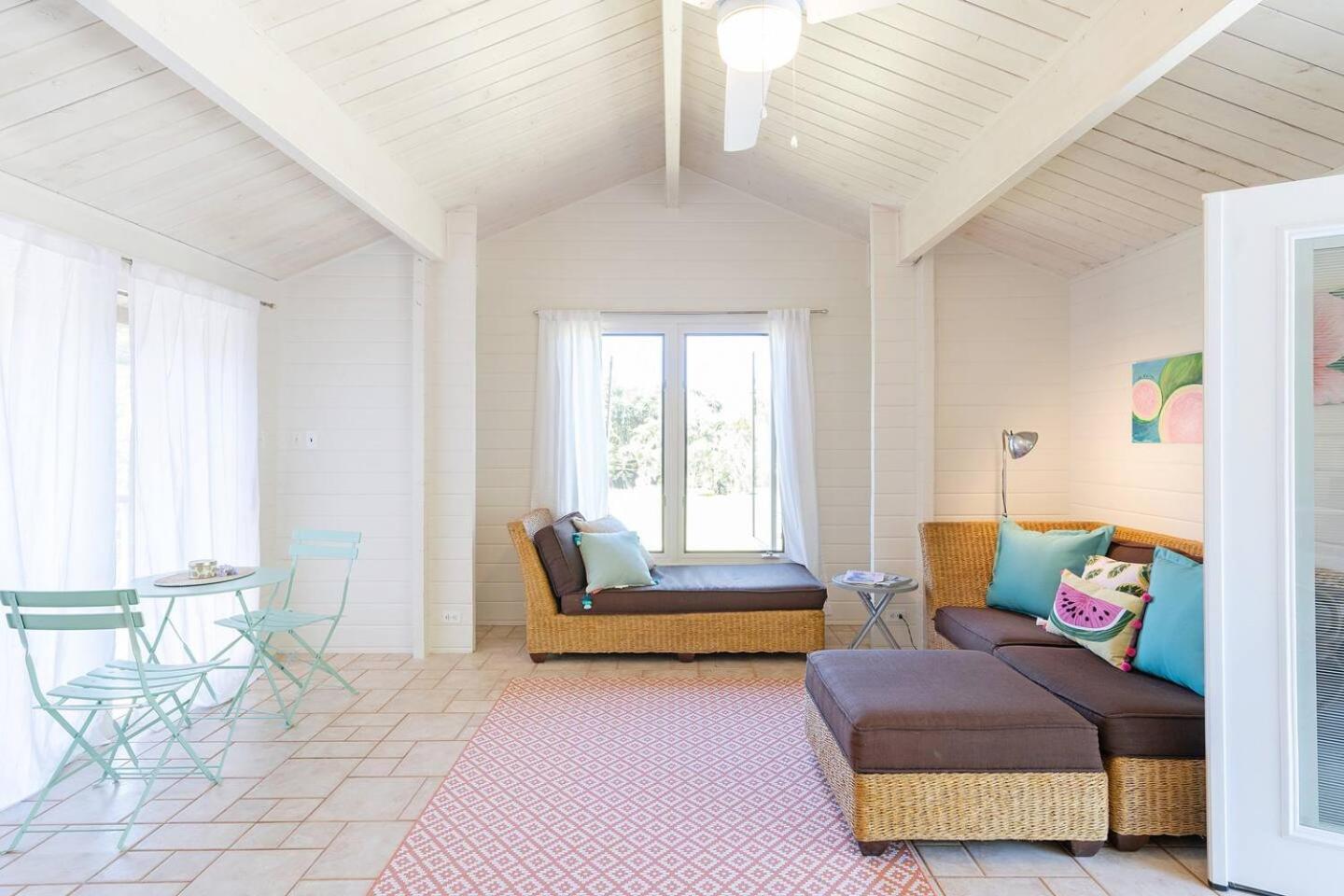 North Shore Garden Suite 할레이와 외부 사진